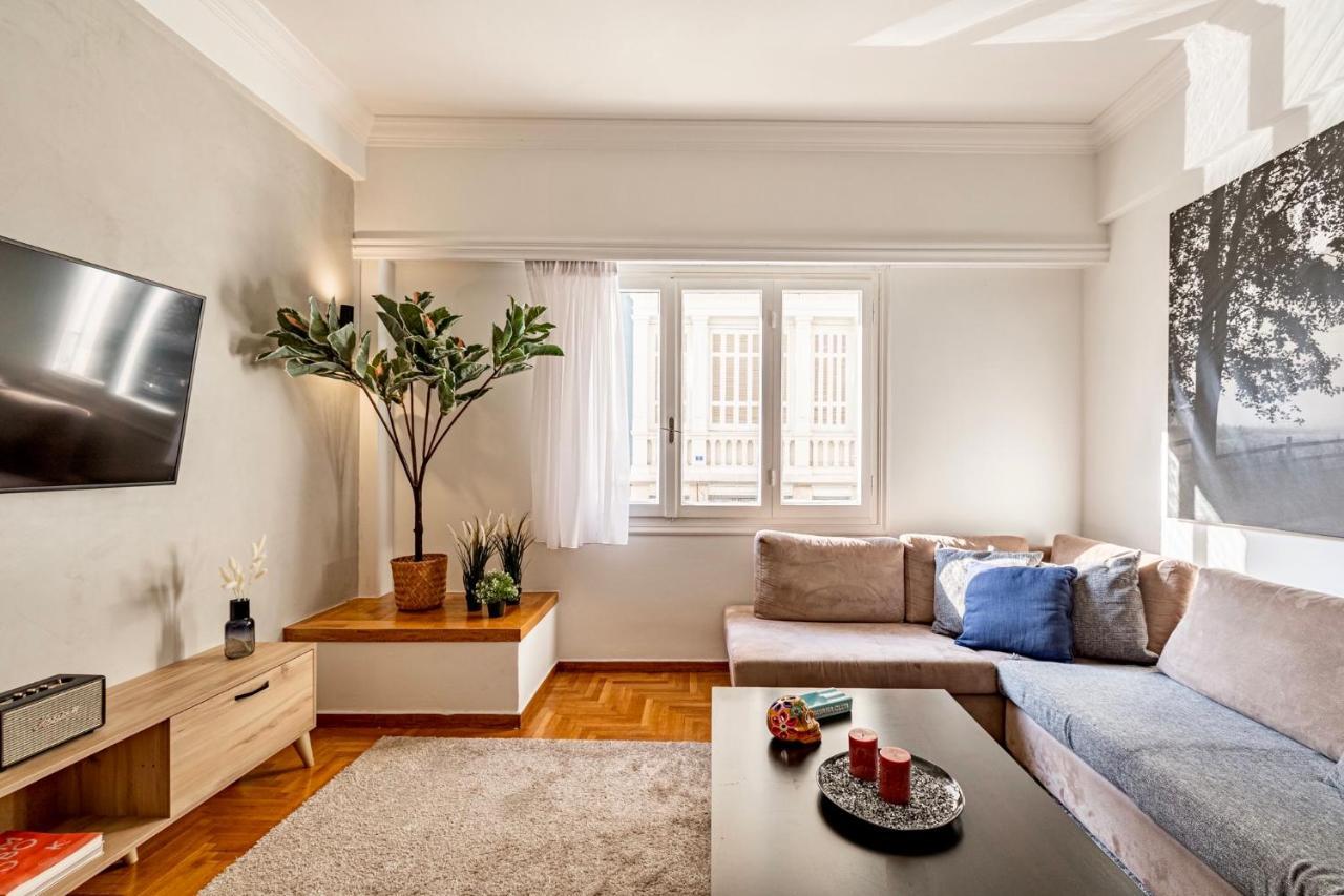 Cozy Apartment In Kolonaki Athens - Sleeps 5 Luaran gambar